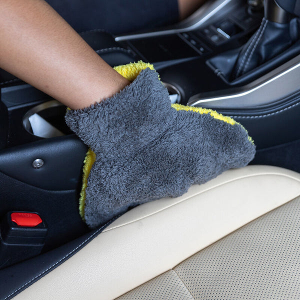 Chemical Guys The Stranger Handy Mitt - Auto Detailing Tool