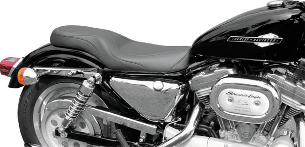 Mustang 82-03 Harley Sportster DayTripper 1PC Seat - Black