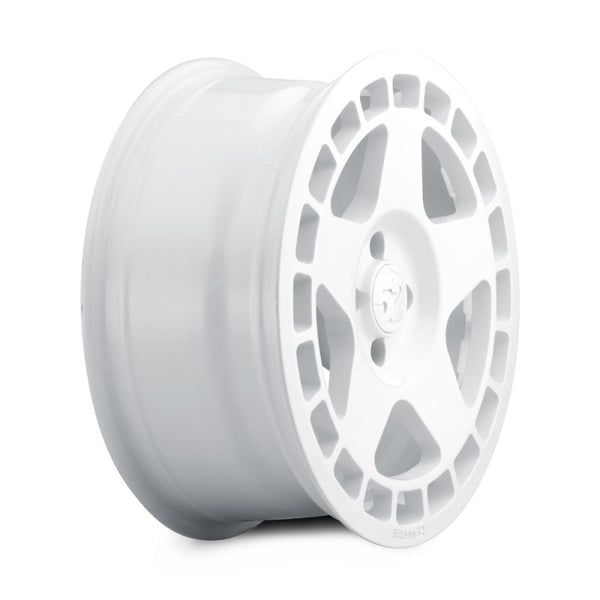 fifteen52 Turbomac 17x7.5 Rally White Wheel 4x108 ET 42mm 63.4mm Bore
