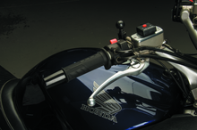 Load image into Gallery viewer, BikeMaster Heated Grips 7/8in