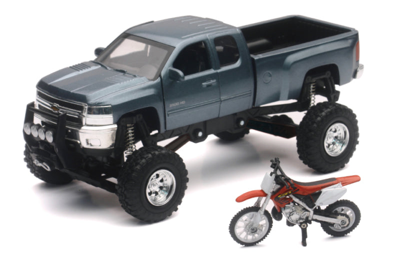 New Ray Toys Chevrolet Silverado with Honda Dirt Bike/ Scale - 1:32