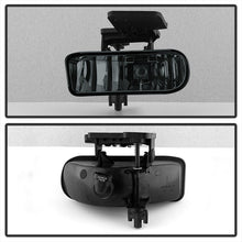 Load image into Gallery viewer, Spyder GMC Sierra 1500/2500 99-02- OEM Fog Lights wo/switch Smke FL-CL-GMCY99-SM