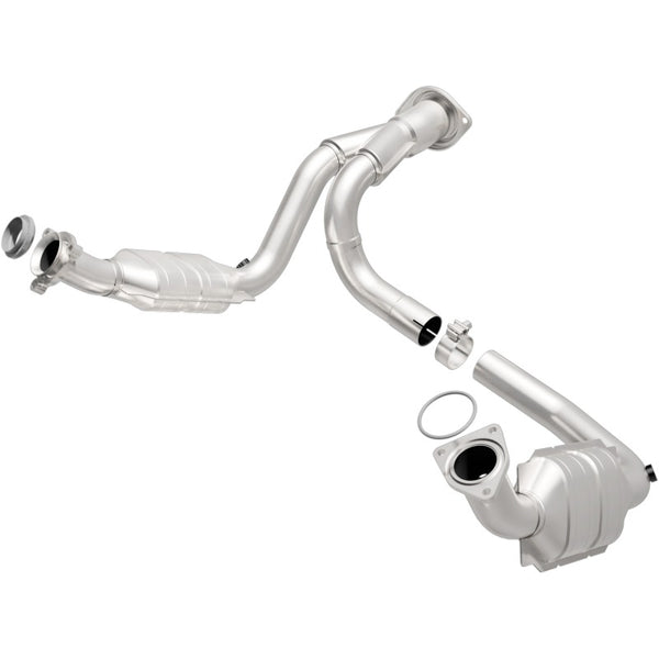 MagnaFlow Direct Fit Catalytic Converter 07-08 Escalade 6.2 Driver Side OEM