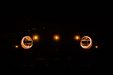 Load image into Gallery viewer, DV8 Offroad 2018+ Jeep JL Grill Amber Marker Lights