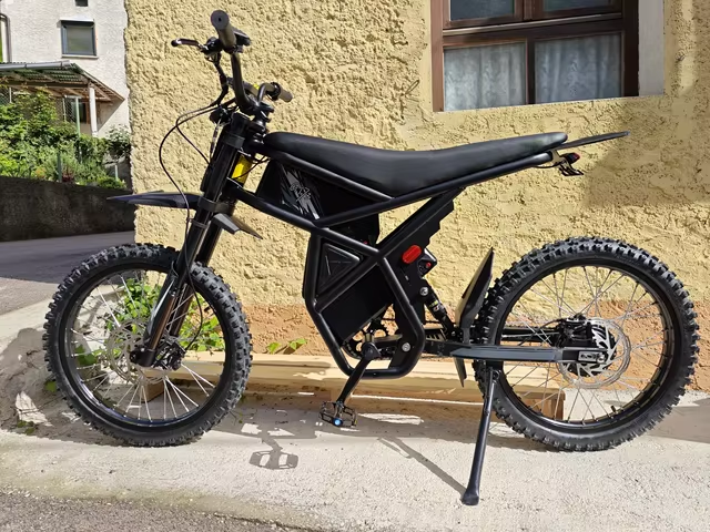 Electric Dirt Bike – GT73 High-Performance Off-Road Bike for Adventure Seekers