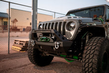 Load image into Gallery viewer, DV8 Offroad 18-22 Jeep Gladiator Wrangler LED Projector Headlights