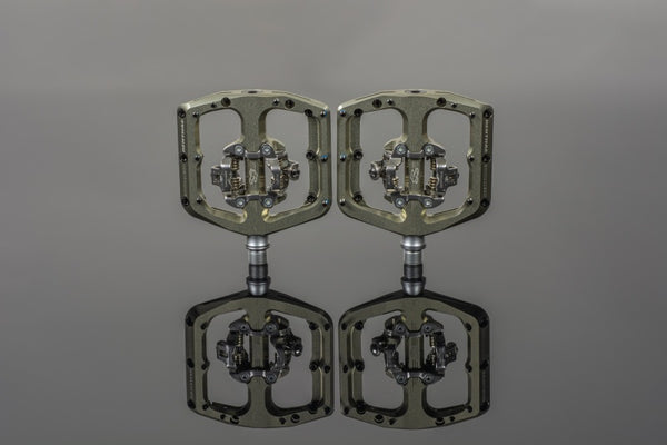 Renthal Cycle Revo-DHC Pedal -  Alu Gold