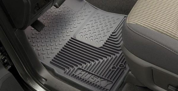 Husky Liners 00-06 Chevy Silverado/Suburban/GMC Sierra/Yukon Heavy Duty Black Front Floor Mats