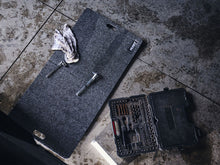 Load image into Gallery viewer, Photo - lifestyle view