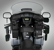 Load image into Gallery viewer, User 1